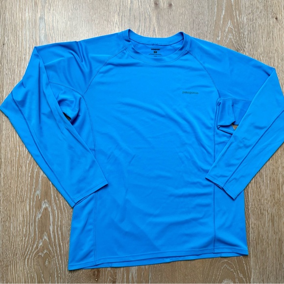 Patagonia Bright blue men’s long sleeve base layer, wicking‎ shirt, size M - Picture 7 of 10